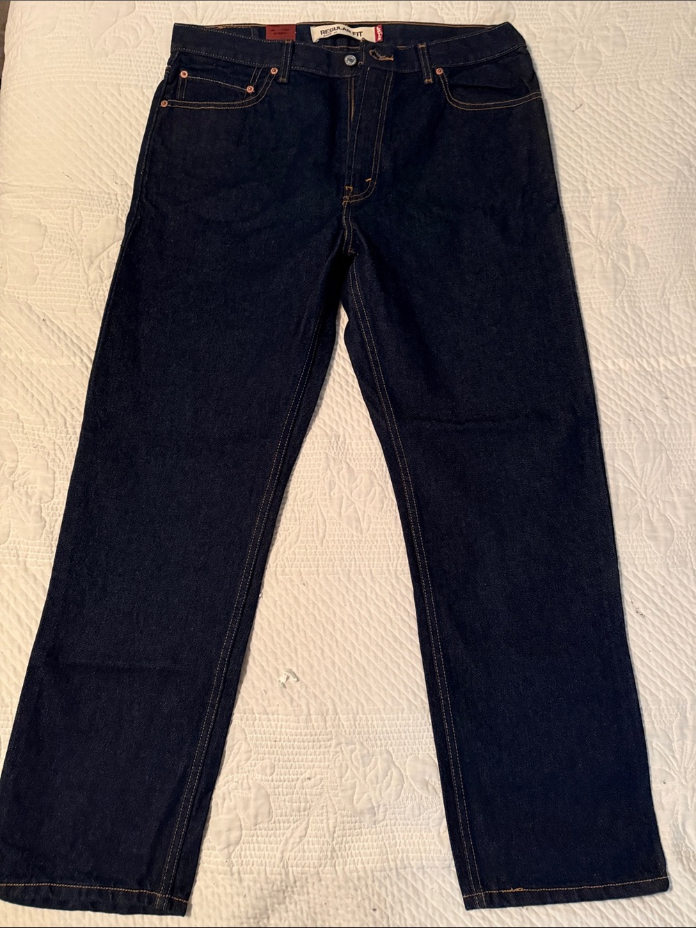 Levi's Men's Straight Jeans in Dark Blue with Contrast Stitching